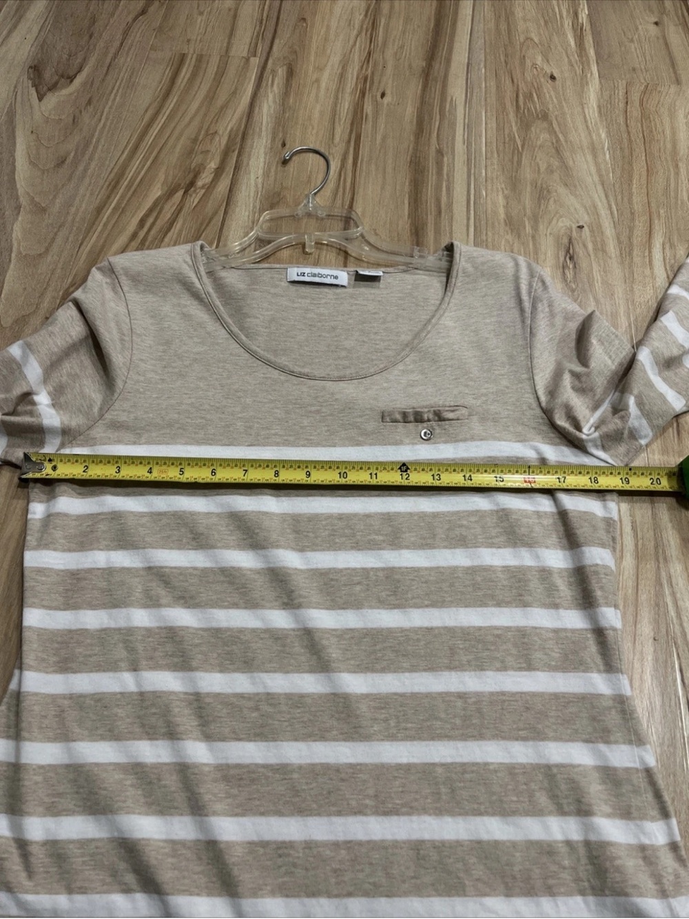 Liz Claiborne Beige and White Striped Scoop Neck 3/4 Sleeve Top - Picture 7 of 10